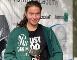 Τρίτη θέση για τις αθλήτριες Ειρήνη Τσακίρη και Κατερίνα Ουσταμπασίδου στο Ευρωπαϊκό πρωτάθλημα τένις U16