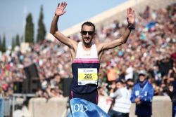 Αυθεντικός Μαραθώνιος Αθήνας 2022: Μεγάλος νικητής ο Χαράλαμπος Πιτσώλης