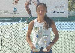Αργυρό μετάλλιο για την Νάνσυ Τσακίρη στο Πανελλήνιο πρωτάθλημα τένις