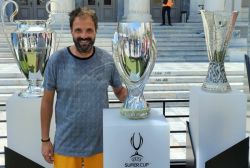 Προσκεκλημένος στον τελικό του Super Cup ο FIFA Agent Αχιλλέας Χατζηνικολάου