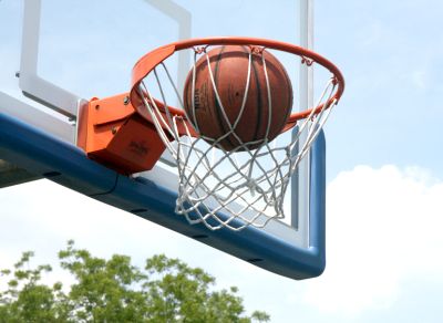 Μπάσκετ υποδομές: Νίκες για Ολυμπιάδα και Θησέα